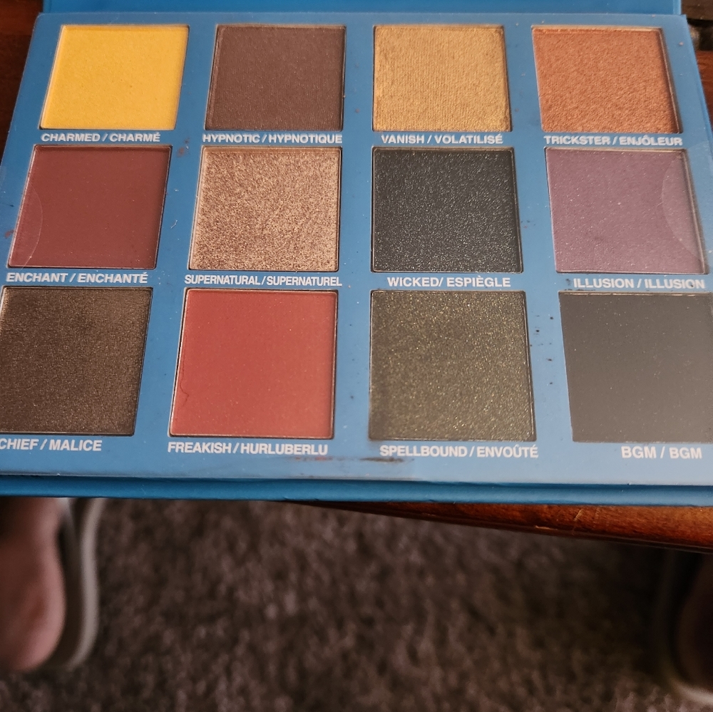 Makeup - Picture 4 of 5